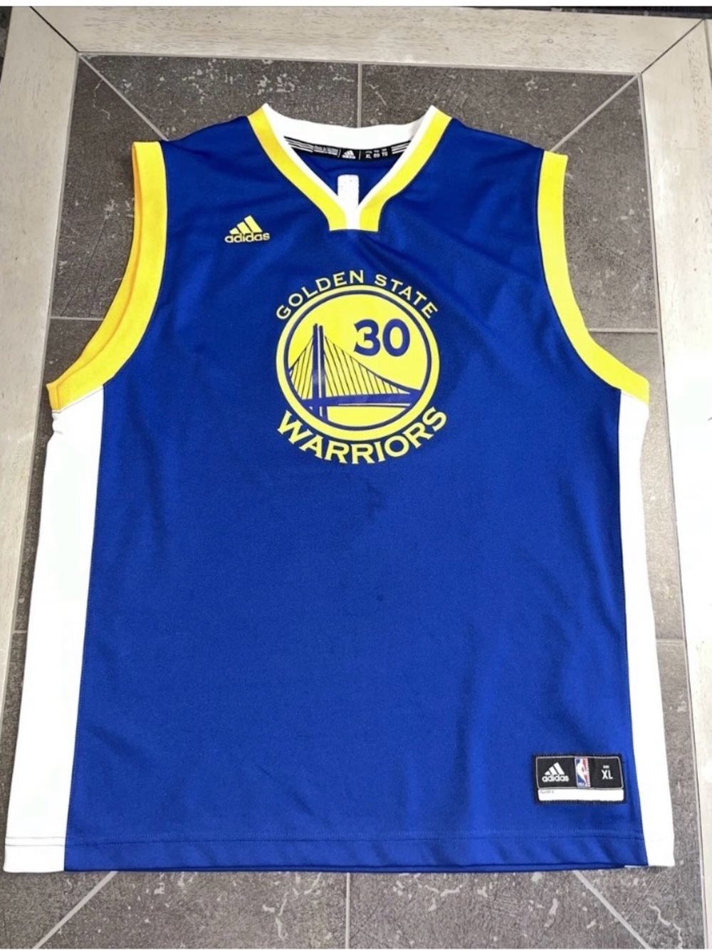 Adidas Golden State Curry Jersey Sz XL.